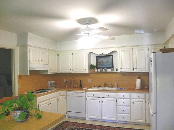 2nd image of 708 Augusta Dr