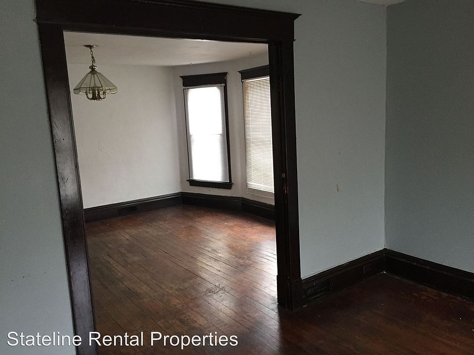 2nd image of 1220 S 6th St #2