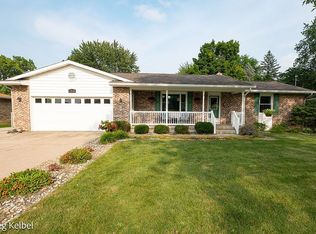 120 Linda St NE, Cedar Springs, MI 49319