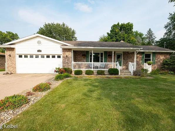 120 Linda St NE, Cedar Springs, MI 49319