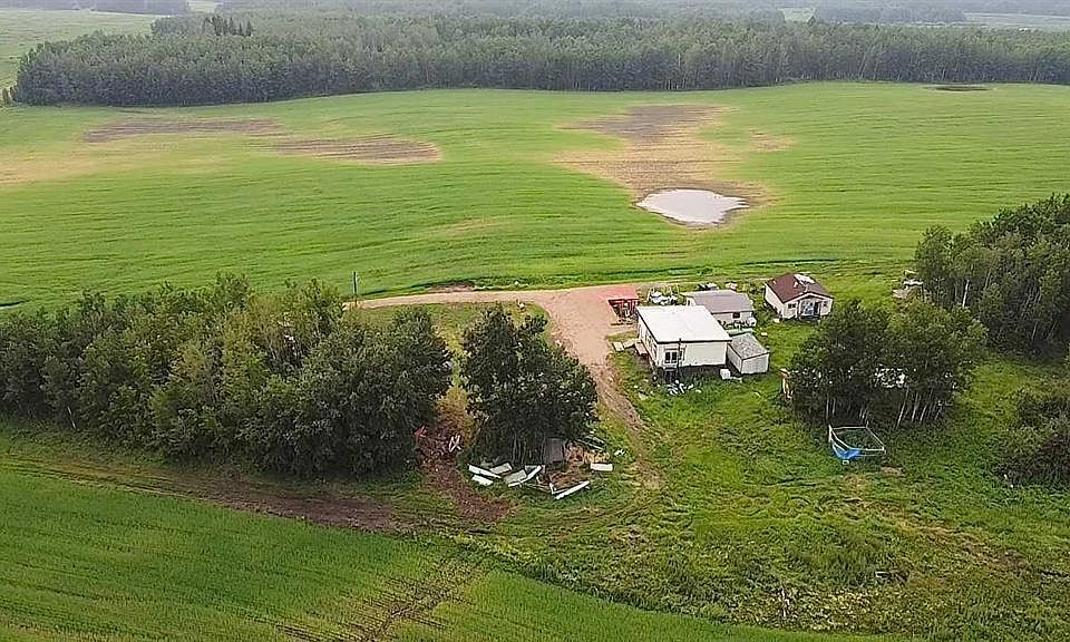 1st image of 203068 E Township Road 662
