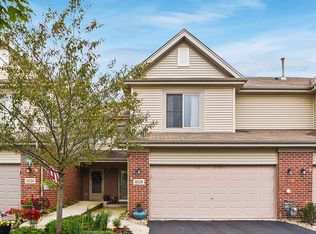 8228 W Auburn Ln, Frankfort, IL 60423
