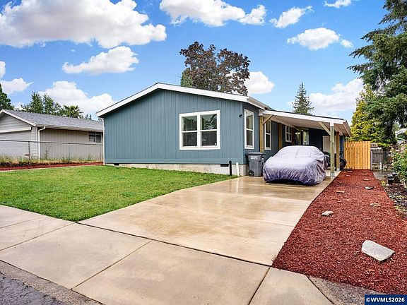 4th image of 11633 Warbler Ln NE