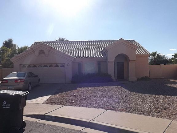 2nd image of 938 N Owl Dr