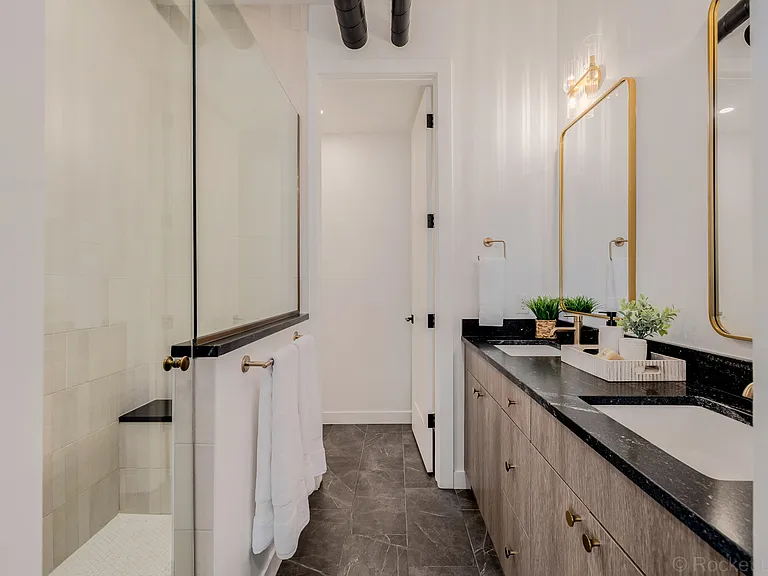 1242 Yates St #2 — Photo 14