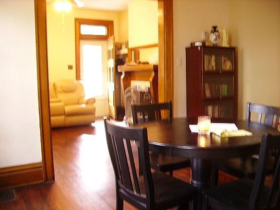 5th image of 424 Wyandotte Ave