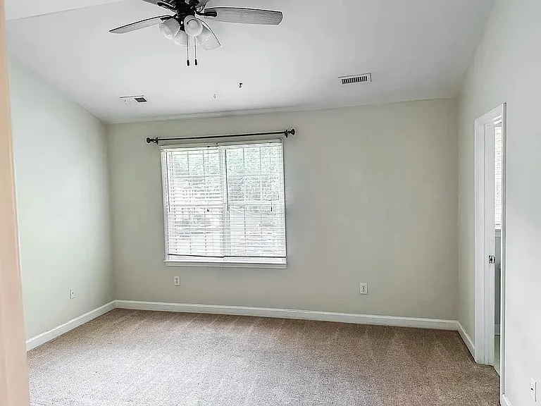 2226 Trailwood Valley Cir — Photo 13