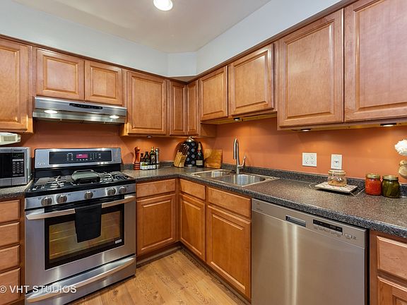 4th image of 3300 N Carriageway Dr Unit 310