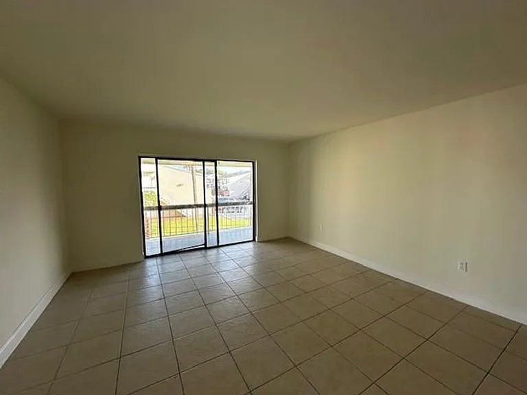 13781 SW 66th St #222 — Photo 13