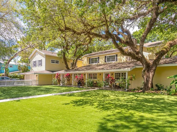 2221 SW 28th Way, Fort Lauderdale, FL 33312