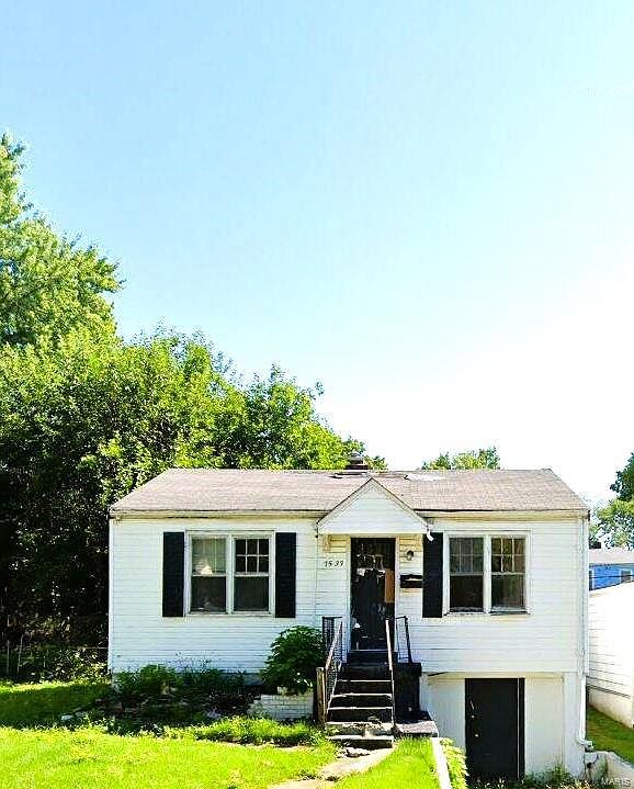 1st image of 7533 Calvin Ave