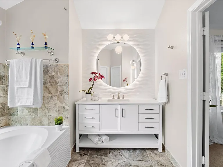 4176 Canyon Glen Cir — Photo 29