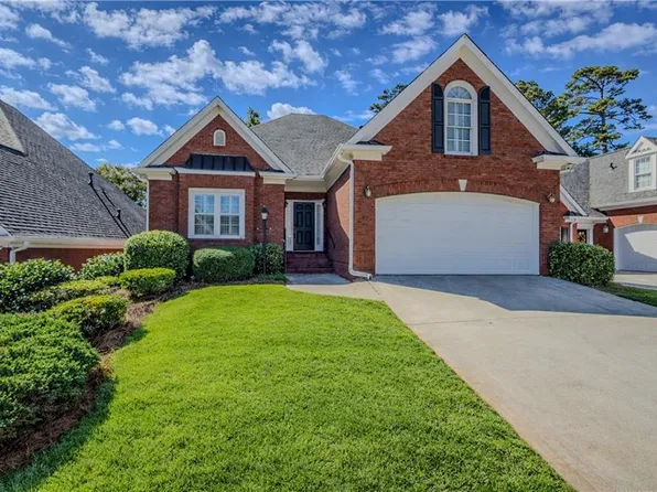 1990 Glenhurst Dr, Snellville, GA 30078