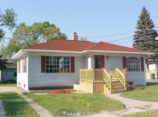 108 E Bank Ave, Oscoda, MI 48750