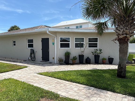 3rd image of 2702 S Atlantic Ave #8