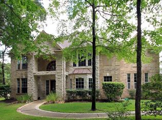 10901 Lake Forest Dr, Conroe, TX 77384