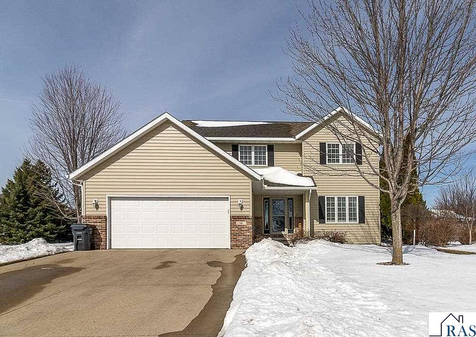 1st image of 14 Eagle Ridge Ct