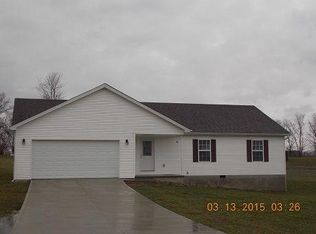 92 Sharon Acres Dr, Nancy, KY 42544