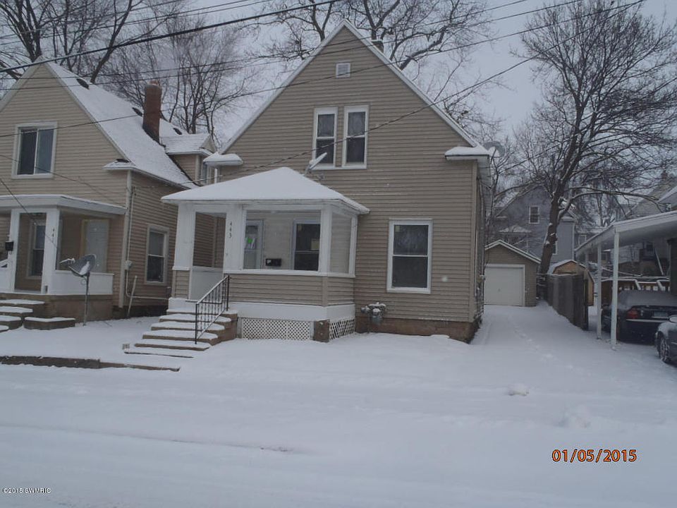 1st image of 443 Fernando St NE