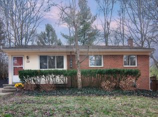 352 Manor Dr, Ann Arbor, MI 48105
