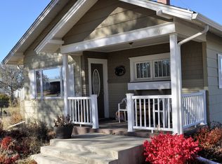 407 1st Ave NE, Brady, MT 59416