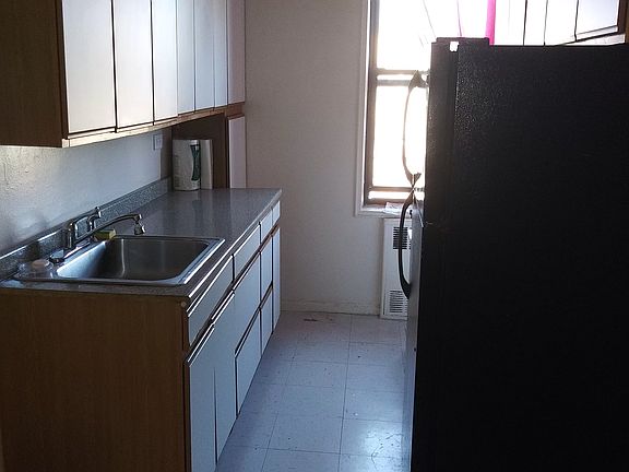 5th image of 3178 Nostrand Ave APT 6L