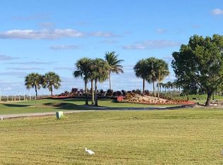 18090 Royal Tree Pkwy, Naples, FL 34114