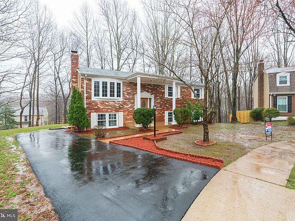 2nd image of 4722 Lehigh Ct