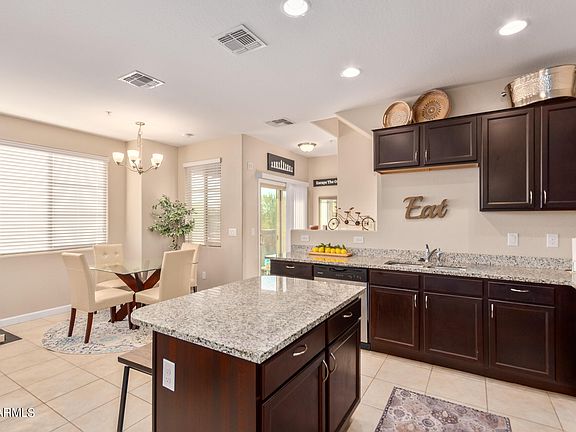 5th image of 240 W JUNIPER Avenue #1215