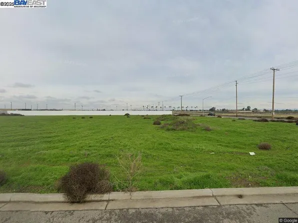 1269 Marchy Ln, Ceres, CA 95307