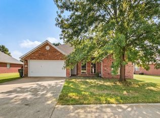 794 N Blazing Star Dr, Fayetteville, AR 72704