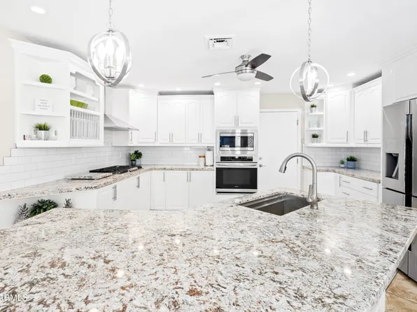 3406 E WILDWOOD Drive, Phoenix, AZ 85048