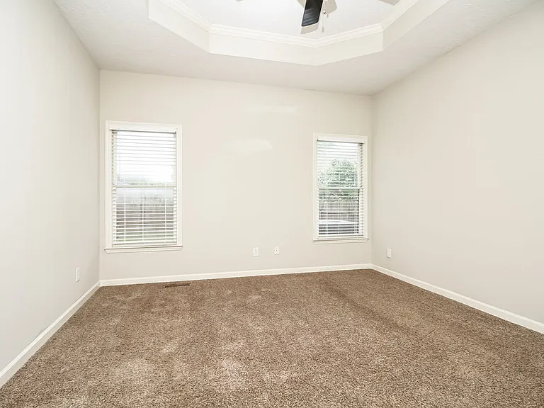 1802 Cascade Ct — Photo 11