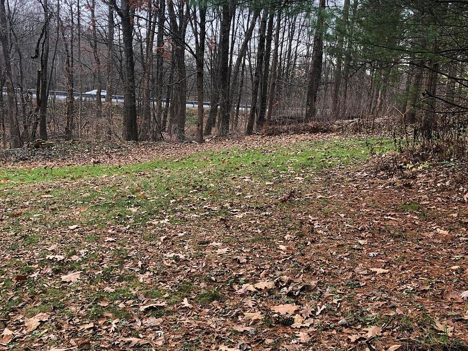 2nd image of 5262 Shafer Rd