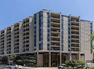 4242 E West Hwy #804, Bethesda, MD 20814