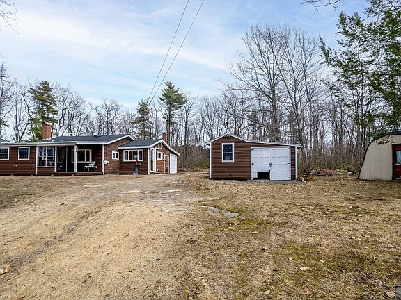 4th image of 227 Log Cabin Rd