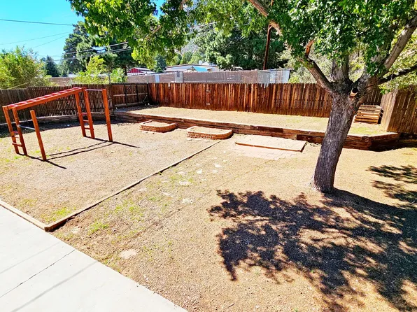 5825 N Smoke Rise Dr, Flagstaff, AZ 86004