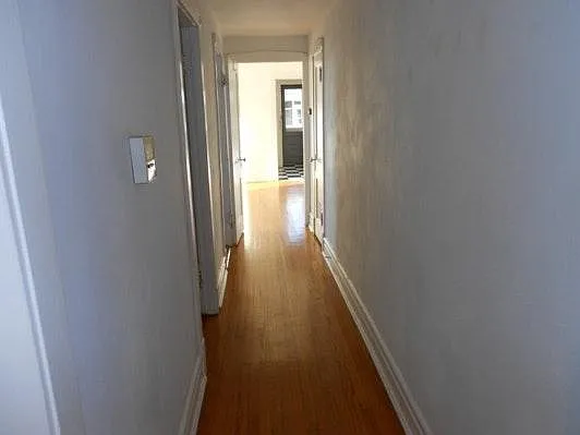 1228 W Winnemac Ave #1 — Photo 2