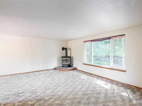 5th image of 29428 322nd Avenue SE