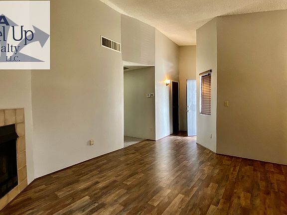 2nd image of 236 W Laguna St #1