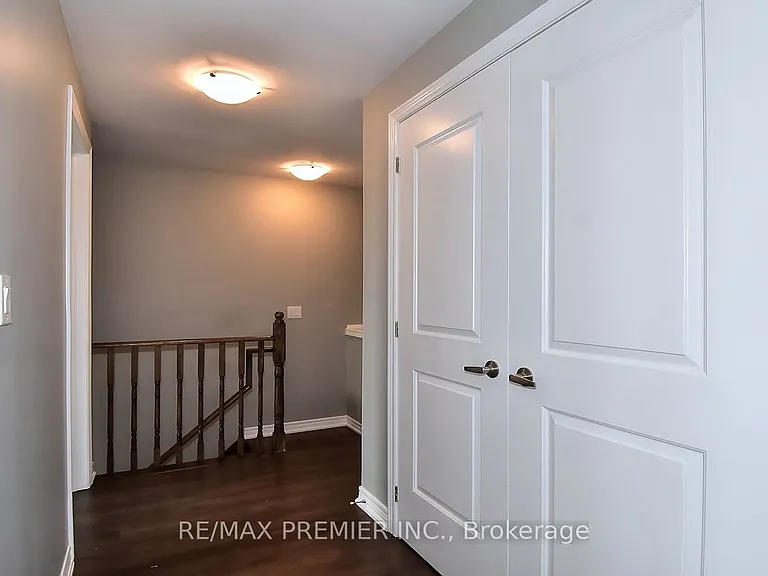 105 Kayla Cres #10 — Photo 33