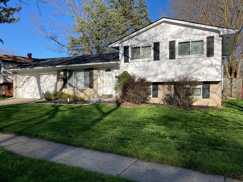 1st image of 1568 Stratford Ct