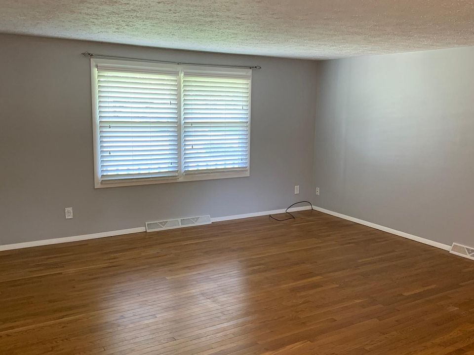 2nd image of 8355 Parkford St NW