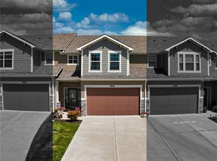 7412 Grand Slam St, Parkville, MO 64152
