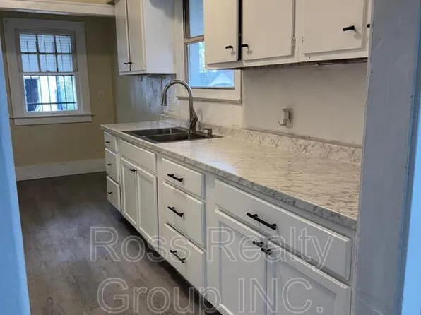 1420 Addington Rd, Toledo, OH 43607