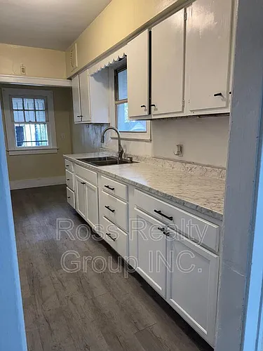 1420 Addington Rd Photo 1