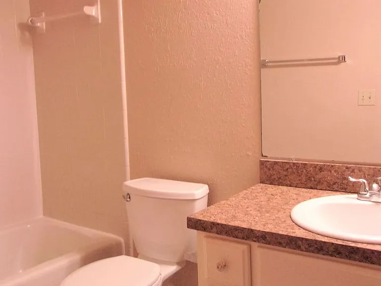 TJ 12 - FFG 8911 8913 — Photo 5