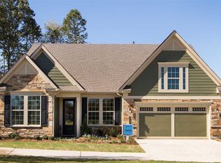 8945 Silver Springs Ct, Charlotte, NC 28215