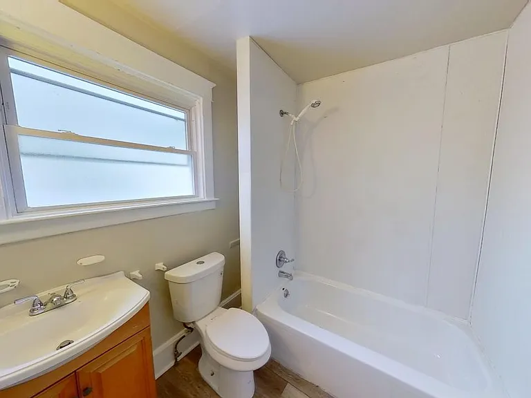 100 Ryckman Ave #2R — Photo 21