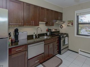 5 Colonial Dr #5G, Little Falls, NJ 07424